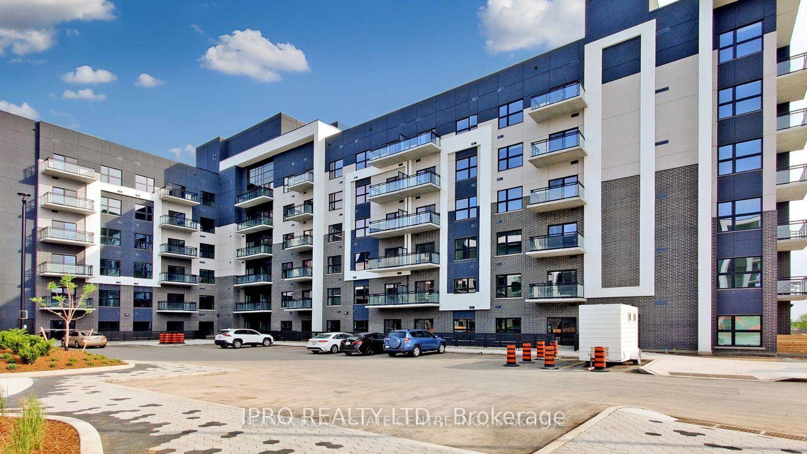 Beautiful Freshly Painted In June 2025 Boutique Condo In Uptown Oakville For Lease.