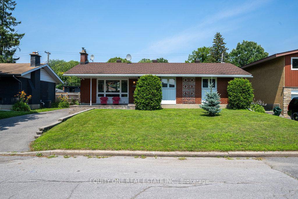 Welcome to this all brick detached bungalow, perfectly situated in a peaceful, family oriented neighbourhood close to parks, shops, and schools.