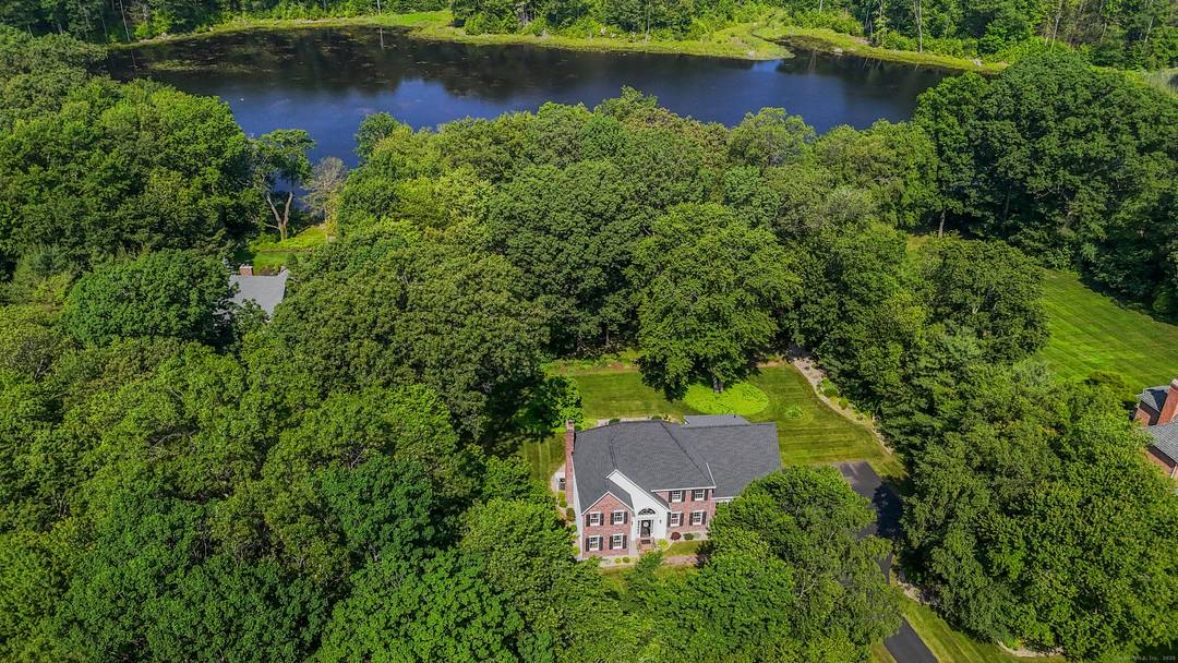 4 Bedroom home on cul de sac road with direct waterfront on Mirey Dam Pond !