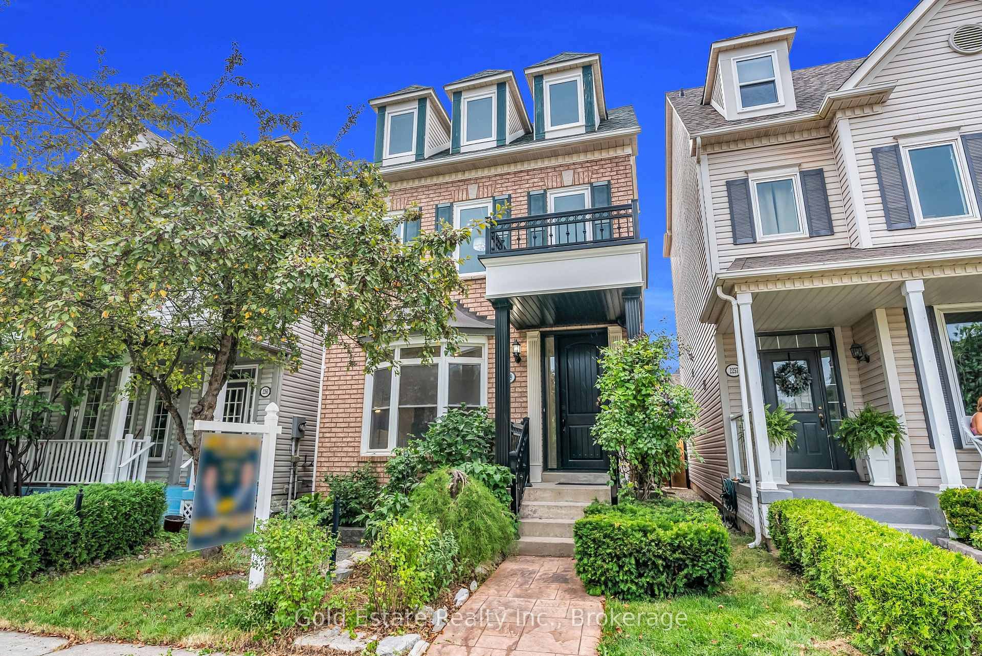 Welcome to 2259 Meadowland Drivea timeless and meticulously upgraded residence located in the heart of River Oaks, one of Oakvillesmostprestigious and family oriented neighbourhoods.