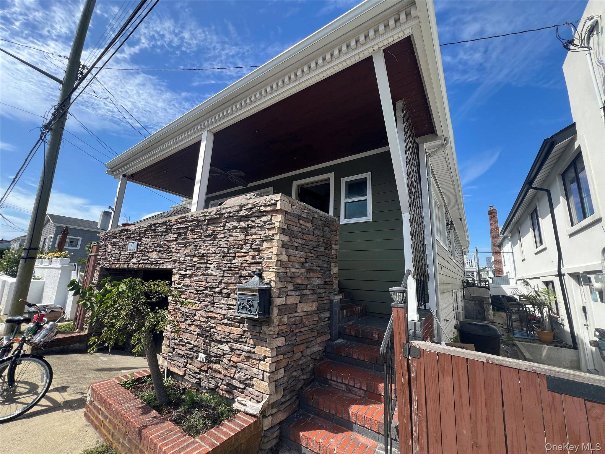 ALL UTILITIES INCLUDED in This Gorgeous Apartment in The Desirable East Atlantic Beach.