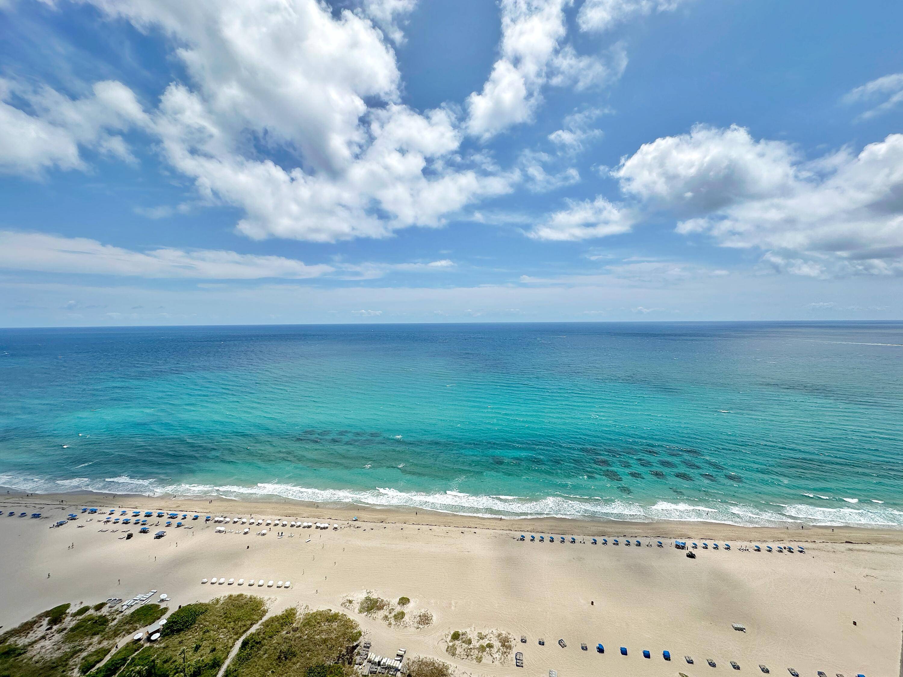 Spend 2026 winter season with a front row seat to the beautiful turquoise Atlantic !