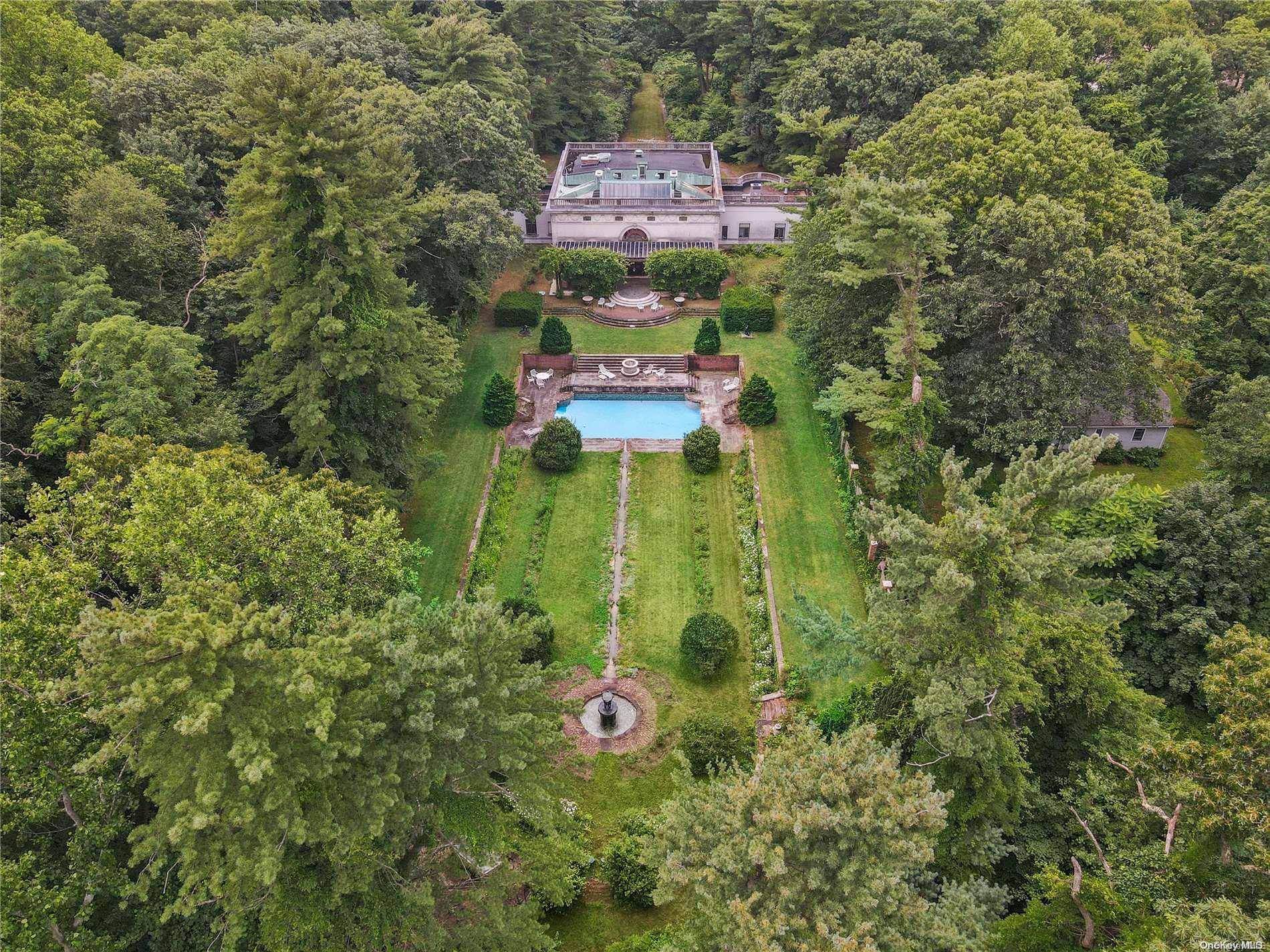 Available for the first time in since its construction over a century ago, The Studio was designed by Delano amp ; Aldrich for Gertrude Vanderbilt Whitney, one of America's first ...