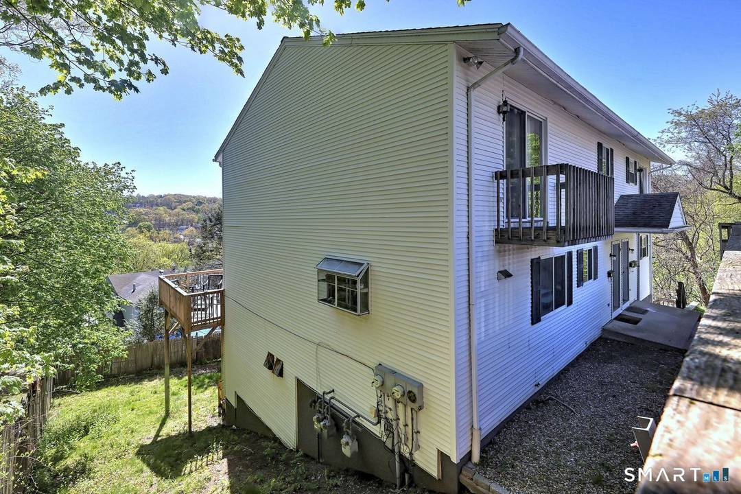 Multiple Offers received, seller is requesting Best and Final Offers by 5pm Monday 05 04.
