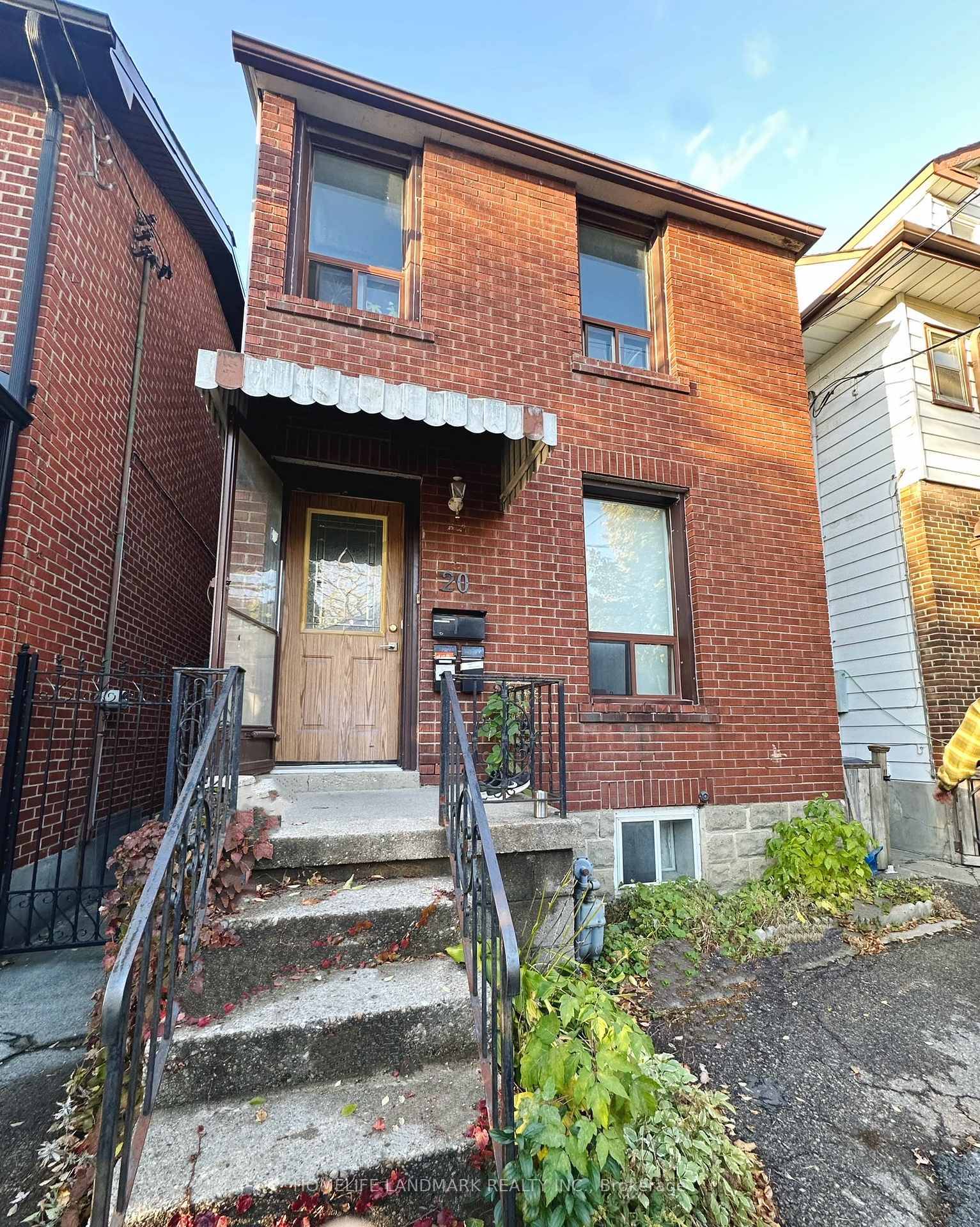 Amazing opportunity to lease this bright, clean, and airy main floor apartment, featuring a full sized kitchen with a breakfast area, an oversized primary bedroom, and a second bedroom that ...