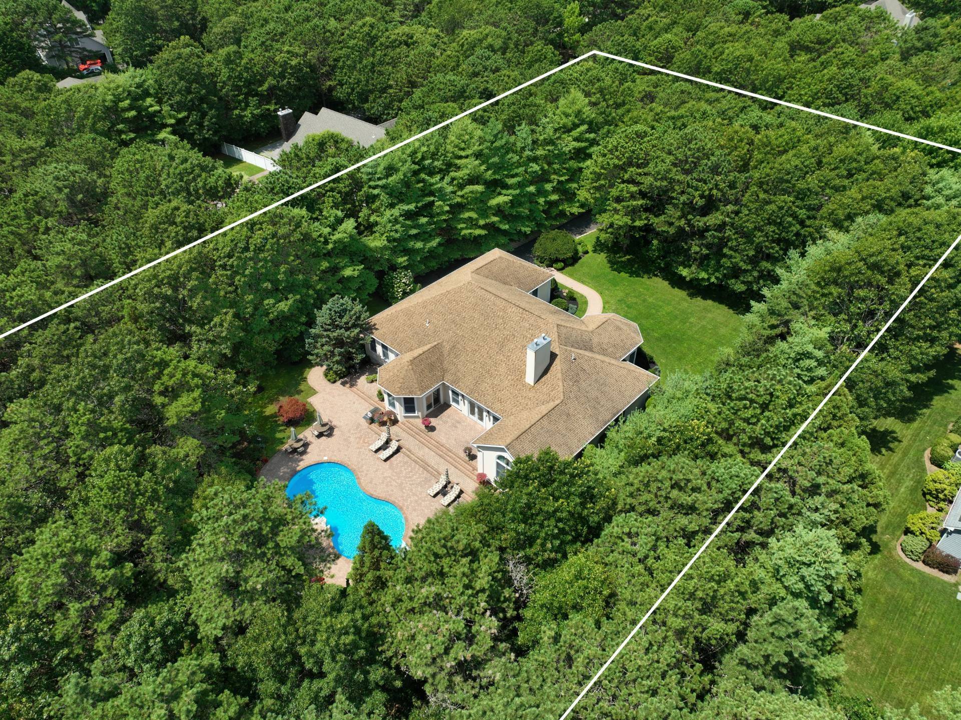 Stunning Southampton Pines with Heated Pool