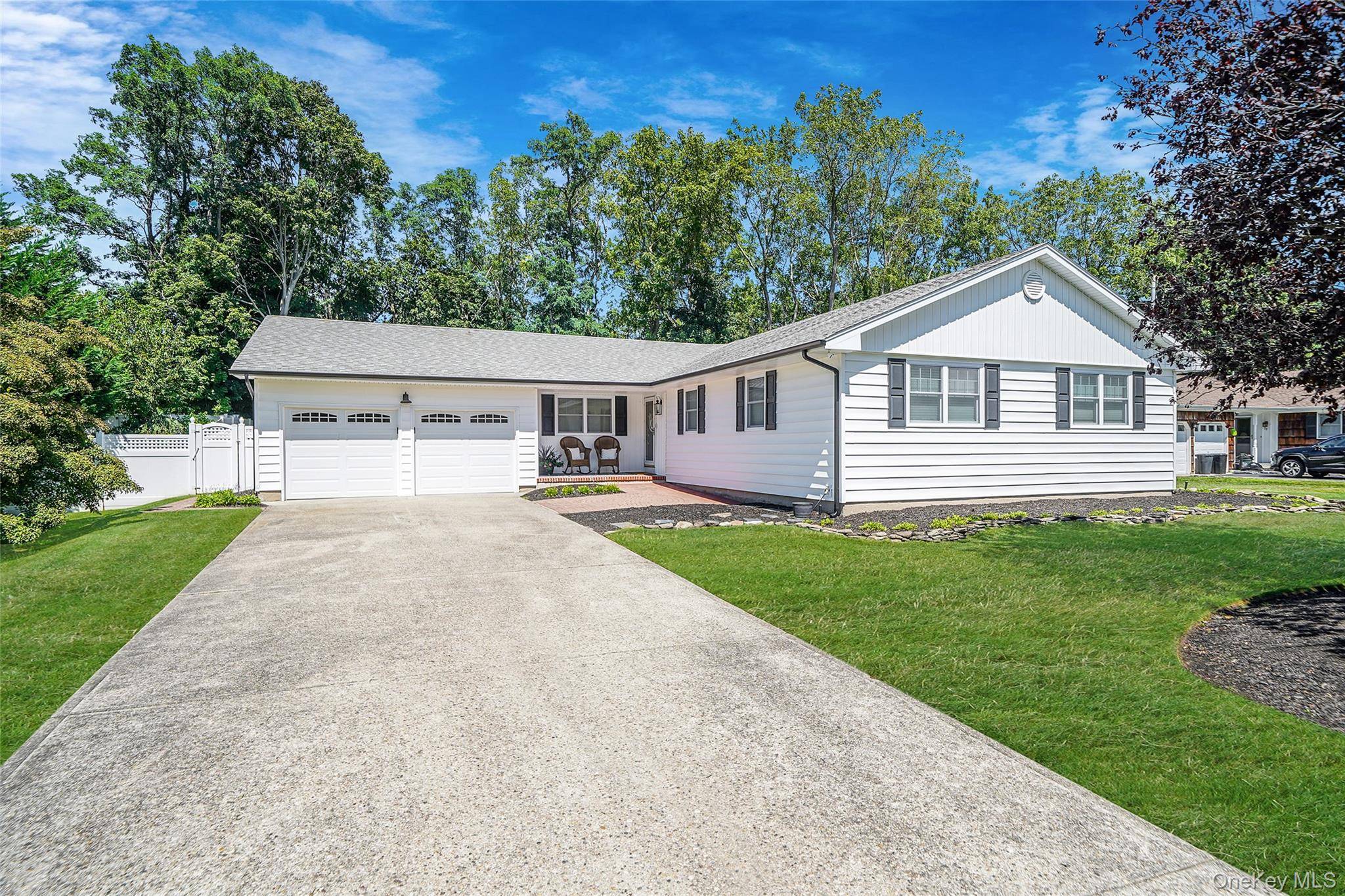 Resort Style Backyard Oasis in the Rustic Acres Neighborhood of Miller Place !