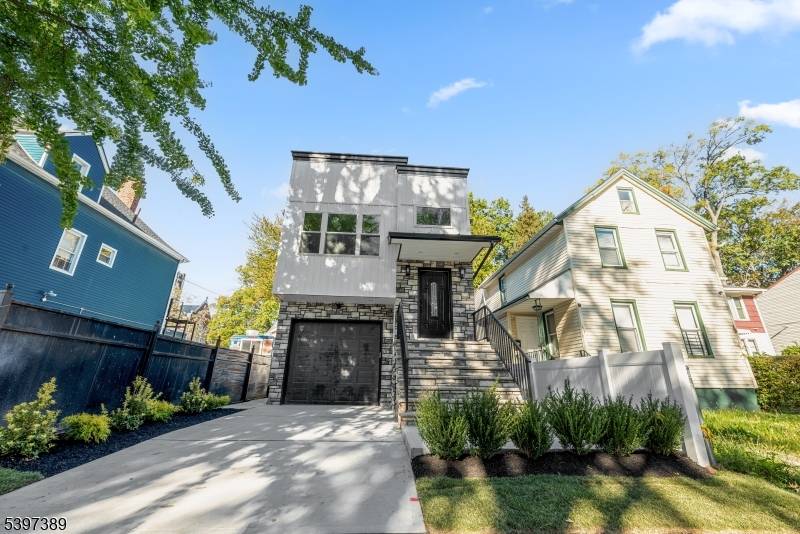 Brand New ConstructionModern Style Home Step into luxury with this stunning new construction home in the heart of East Orange !