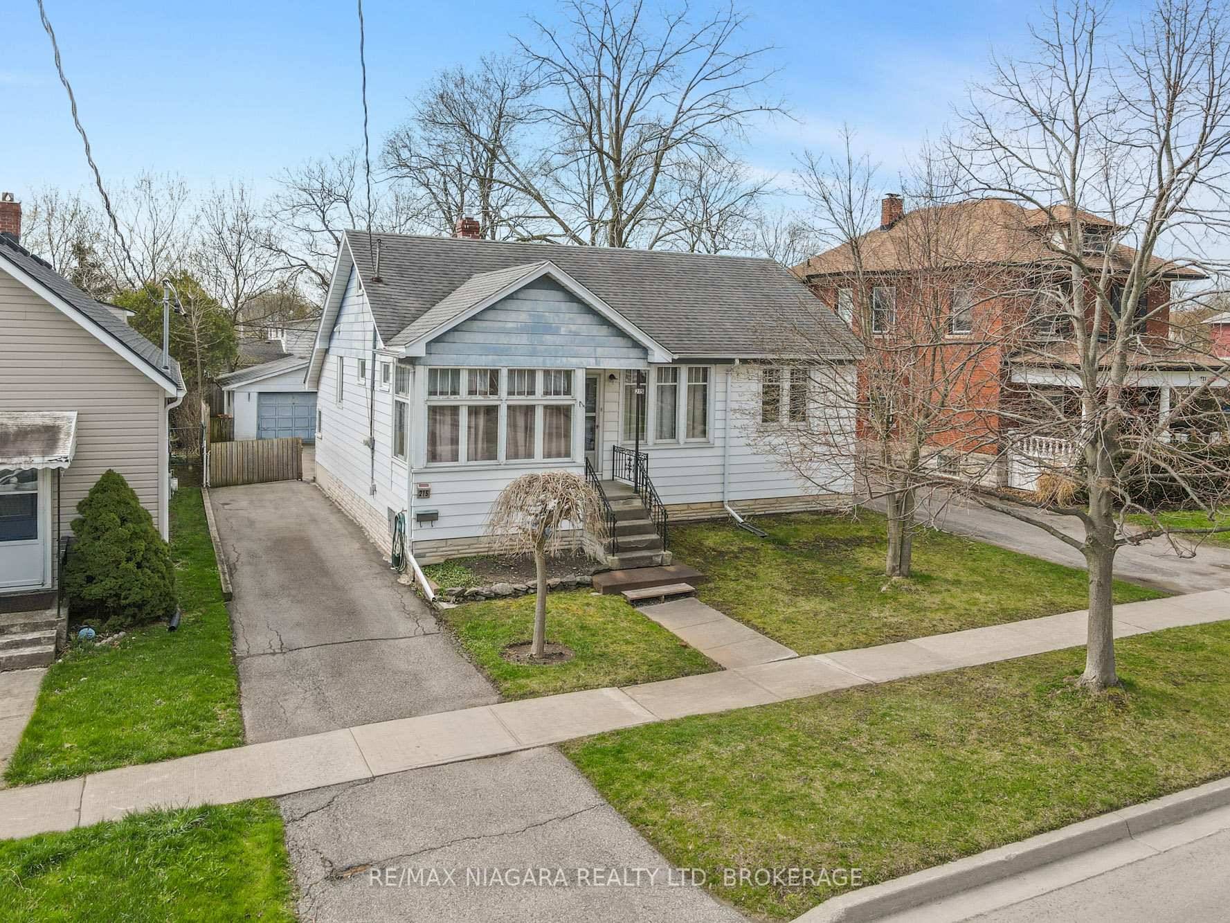 Discover this inviting 4 bedroom gem in Fort Erie's sought after North End, where location meets lifestyle !