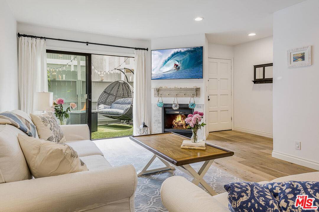 1044   20TH ST Santa Monica LA