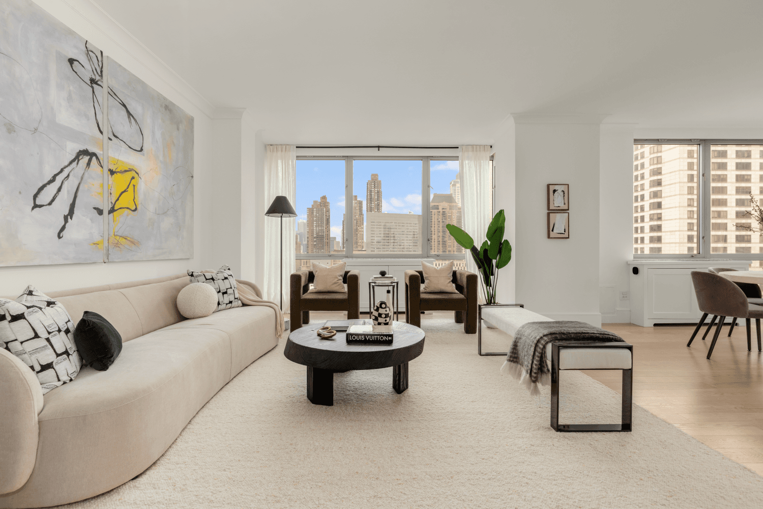 Just Listed ! This gorgeous and bright 3 bedroom, 3 bath home in The Grand Millennium.