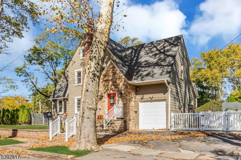 Fantastic Find in desirable Nutley right next door to Yanticaw Park and a wonderful neighborhood !