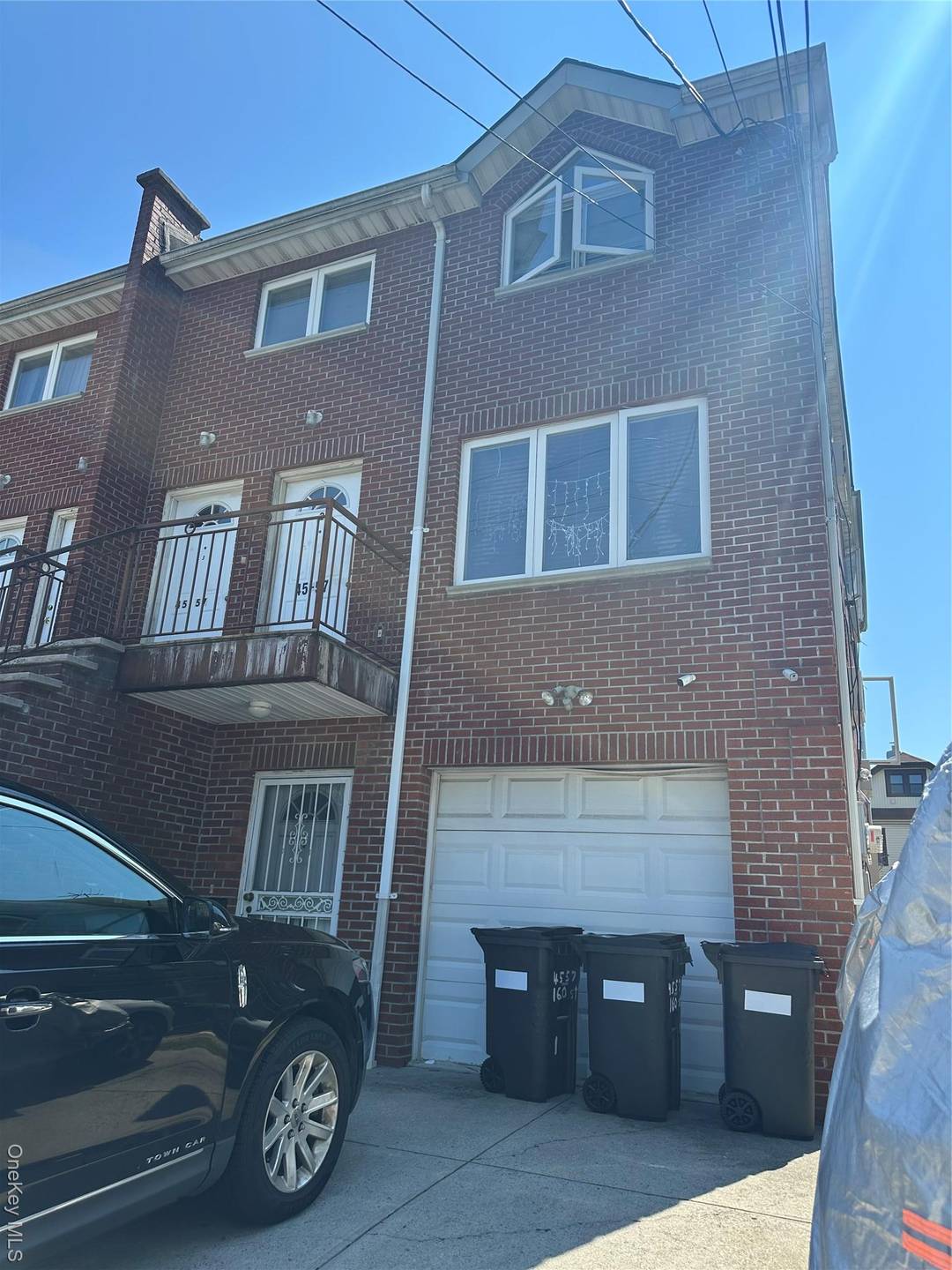 Private three 3 family home, built in 2004, well maintained and in mint condition with newly renovated kitchens and new roof with a 35 year warranty.