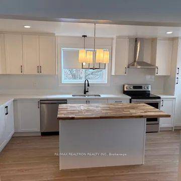 Experience refined living to this beautifully renovated residence in a well maintained triplex, offering exceptional comfort and convenience in one of the city's most vibrant neighborhoods.