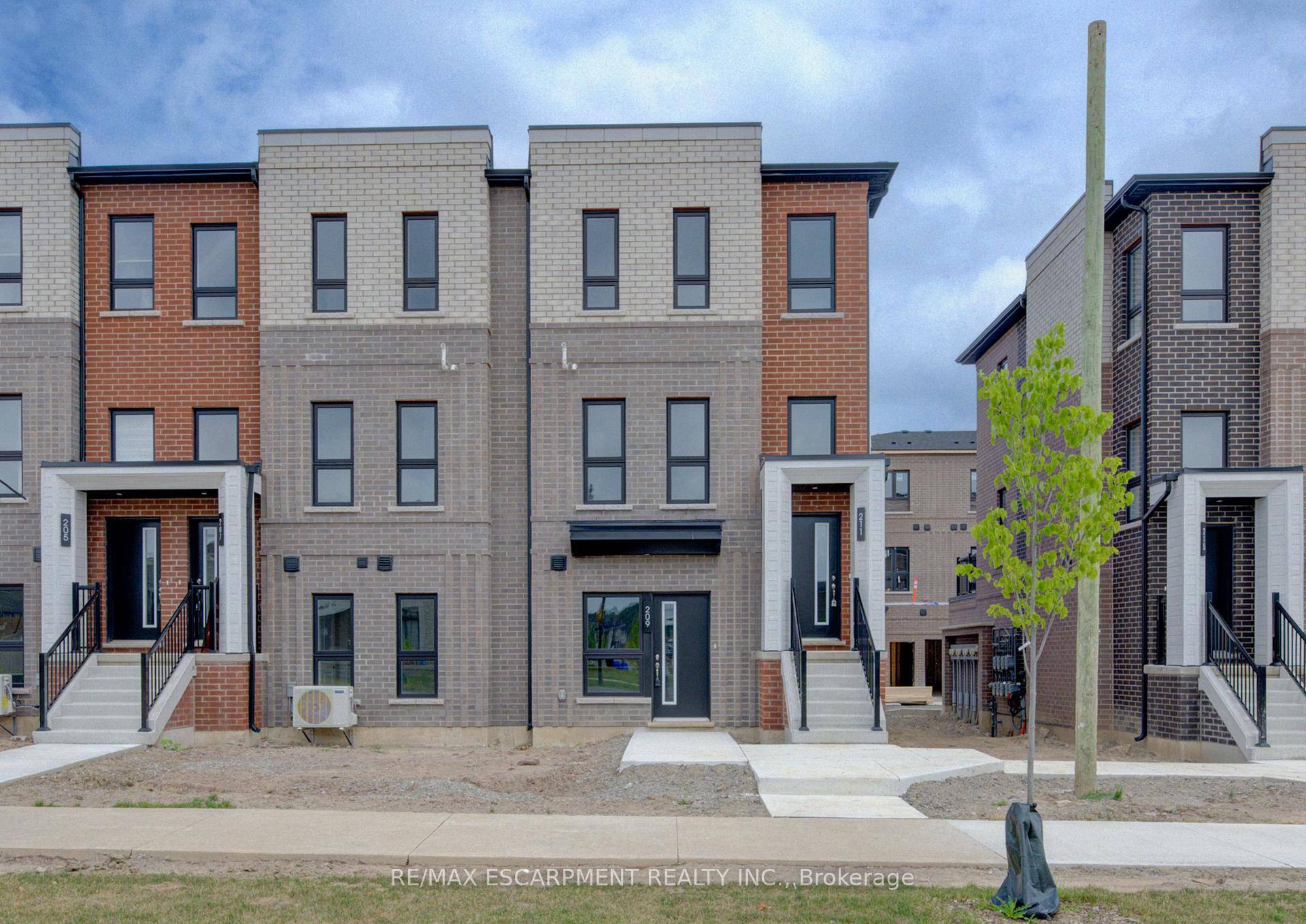 Be the first to live in this brand new luxury 1 bedroom stacked townhouse in a vibrant new Waterdown community !