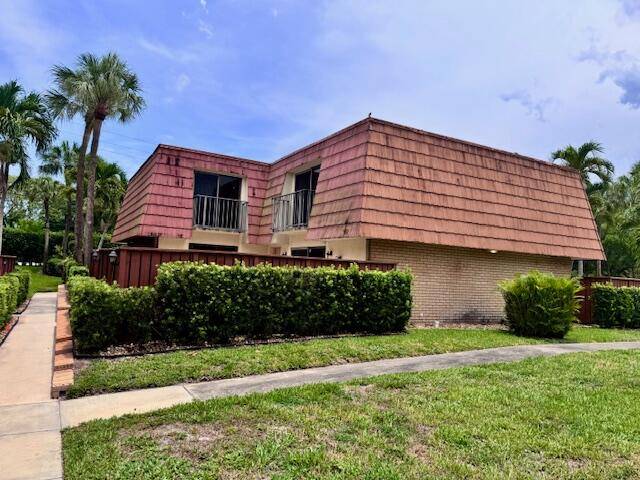 This spacious 2 bedroom, 2.