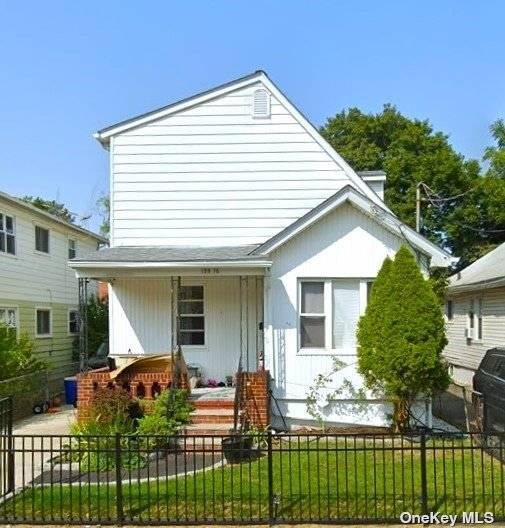 Springfield Gardens 1 Family House with 4 Bedrooms and 3 Bathrooms.