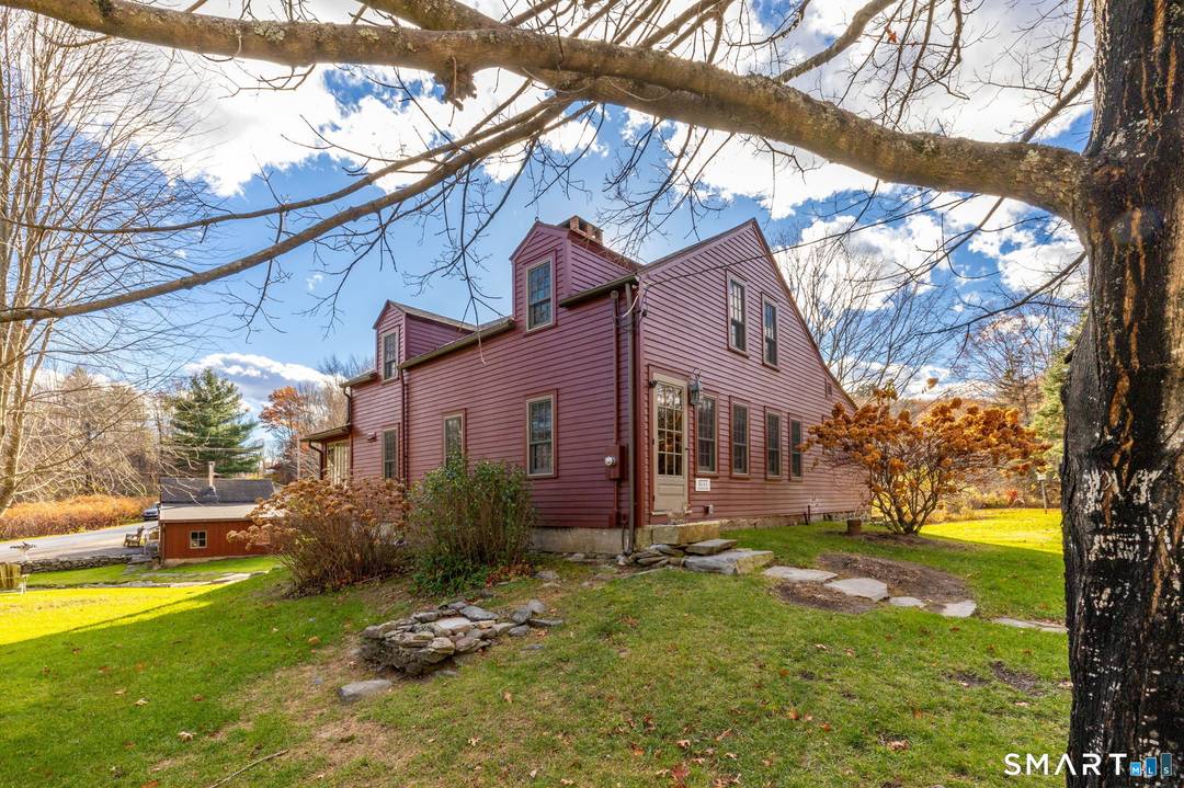 An exceptional property with a rare convergence of historic provenance and modern excellence.