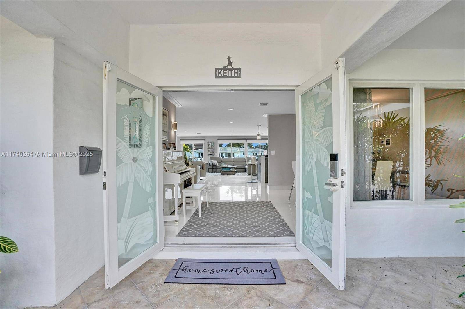Welcome to your exclusive modern CORAL RIDGE WATERFRONT ESTATE with breathtaking water views, a true boater s haven with a 100'seawall amp ; BRAND NEW 30ft dock.