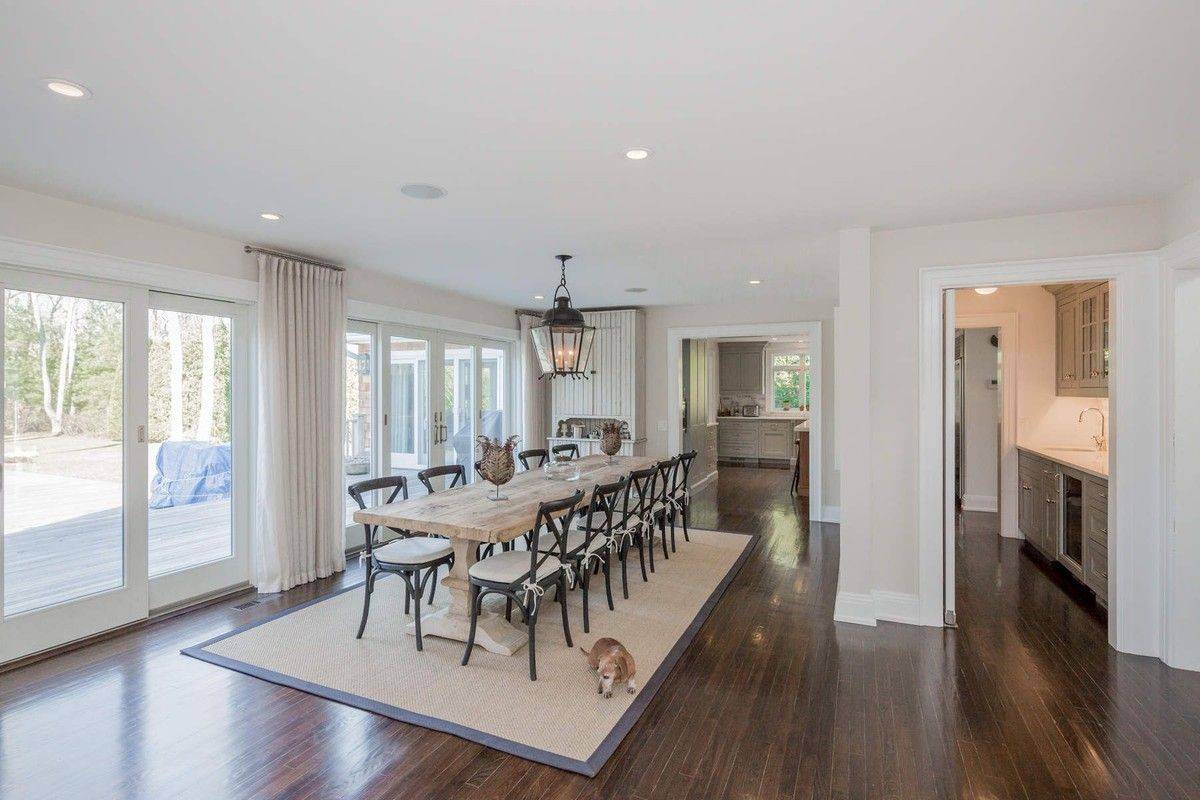 Wainscott 4 Bedroom Immaculate Traditional With Pool