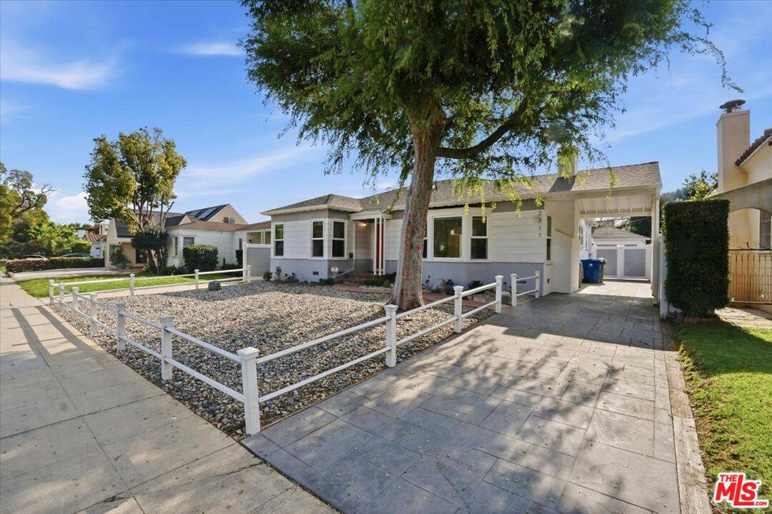 2317   Veteran Ave 2BR La