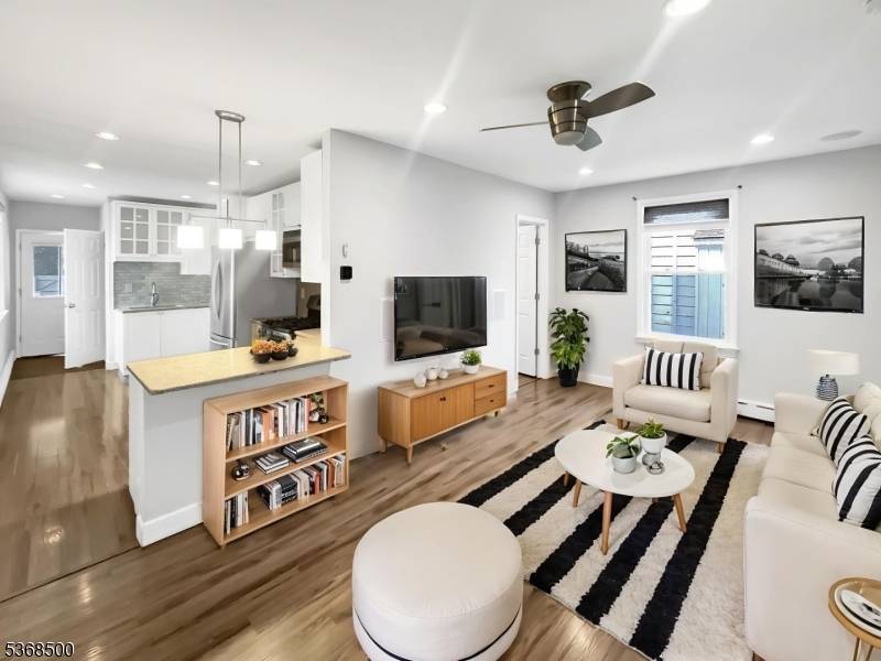 Fantastic home in sought after location !