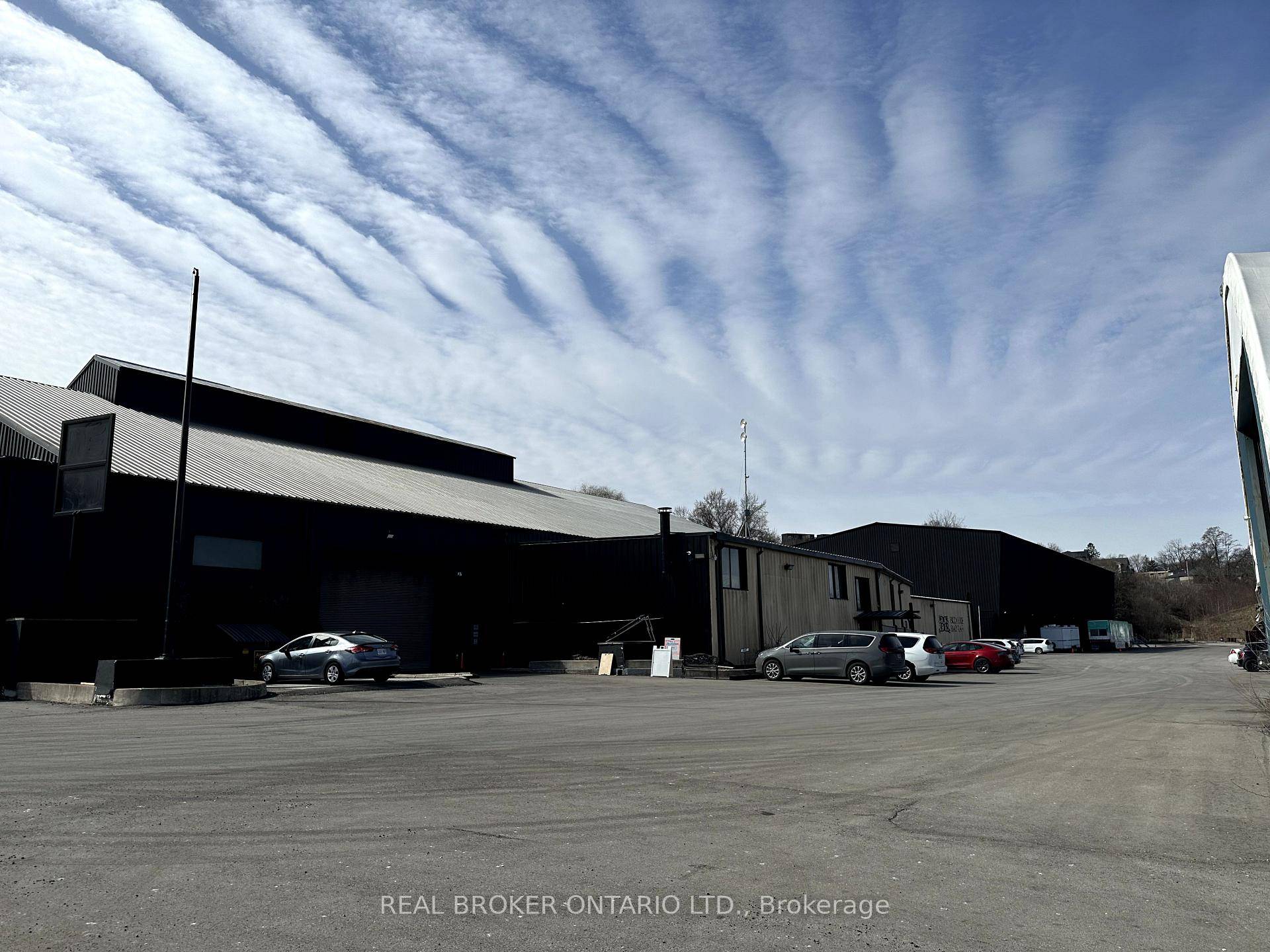 23, 881SF of premium industrial warehouse space available in Hamiltons Strathcona district, situated just minutes from Hwy403 and QEW for seamless regional connectivity.