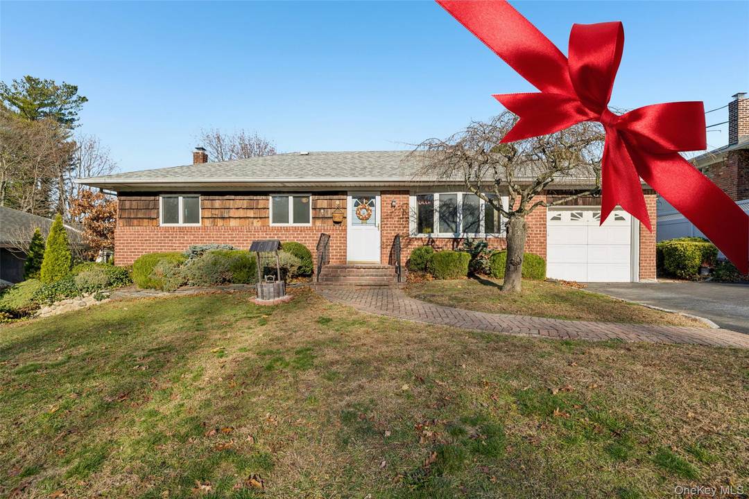 Location, location ! Built in 1954, this very charming 3 bedroom, 2 bath Ranch with sundrenched rooms is located on a very desirable, beautifully manicured street, and is convenient to ...