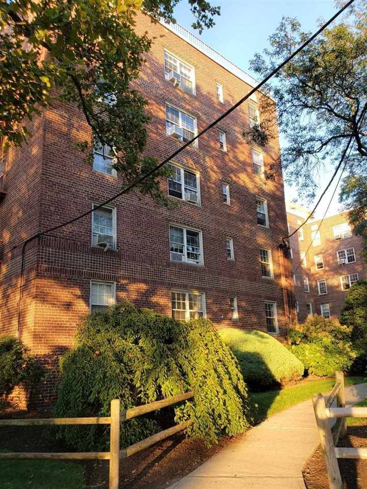 8750 BLVD EAST Condo New Jersey