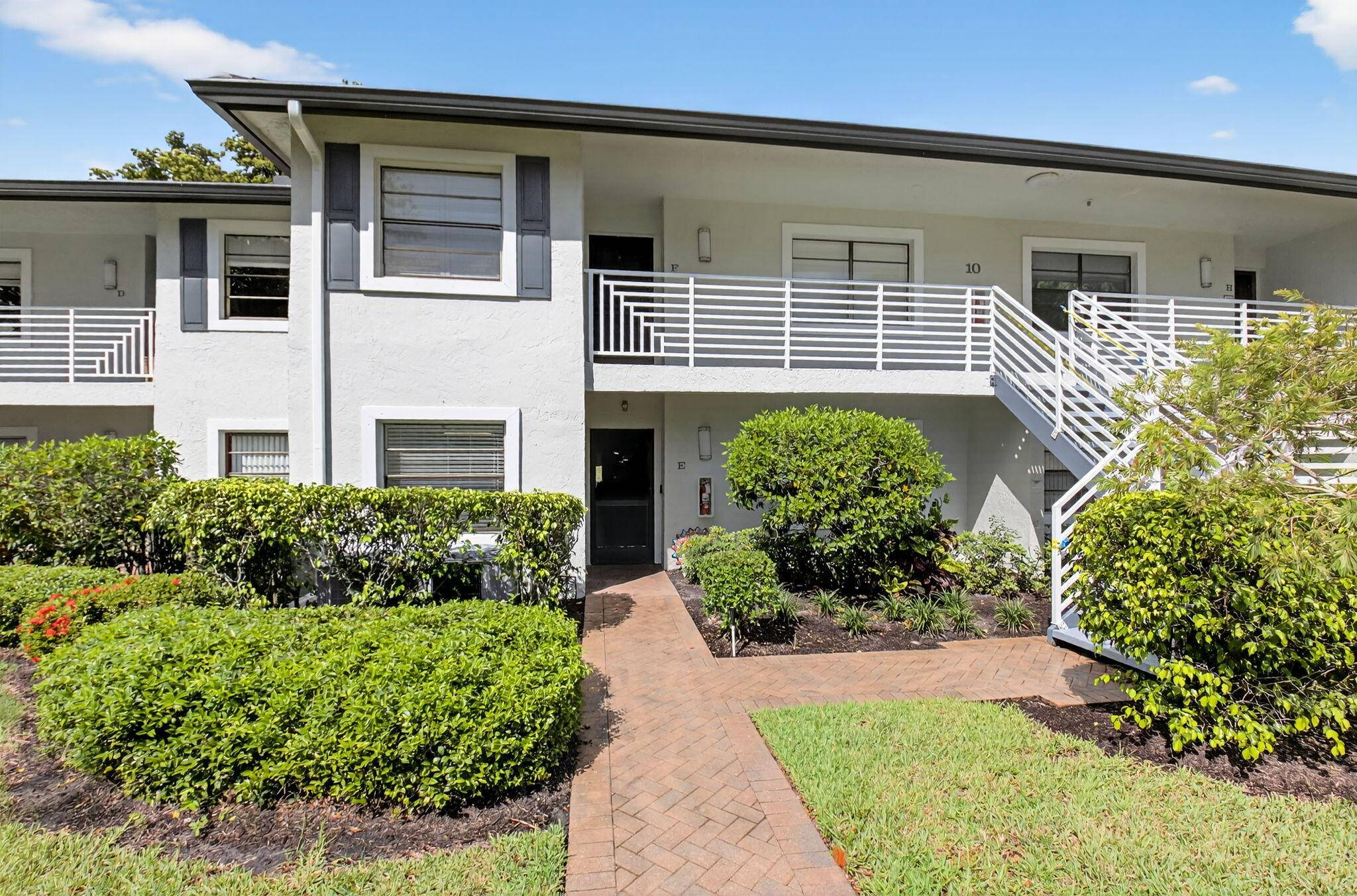 Escape to this delightful 2 bedroom, 2 bath condo.