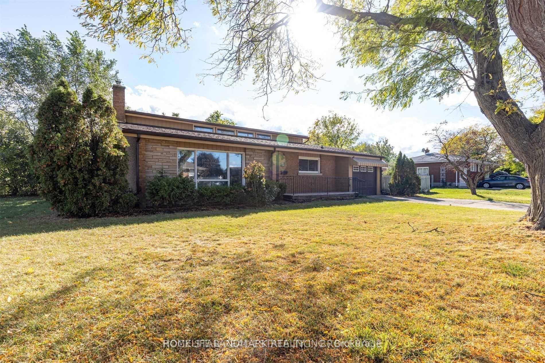 Spacious 3 3 Bed, 2 Bath Home for Rent Ideal for Families amp ; Brock Students !