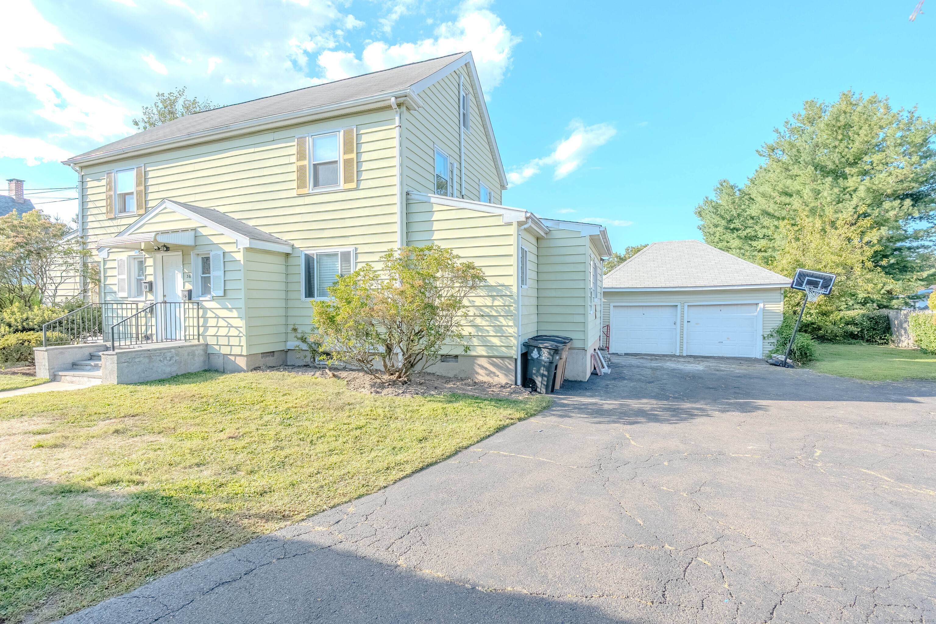 Welcome to this beautifully updated 3 bedroom, 1.