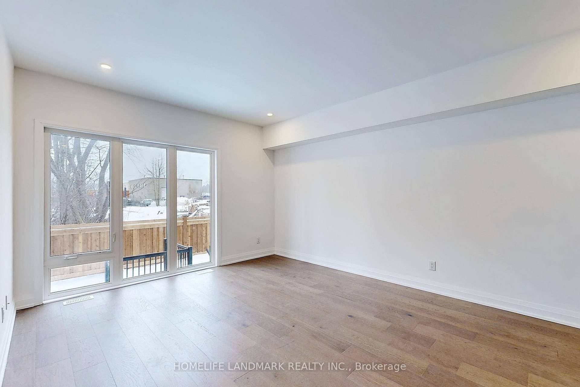 Unique Brand New Home Awaits You !