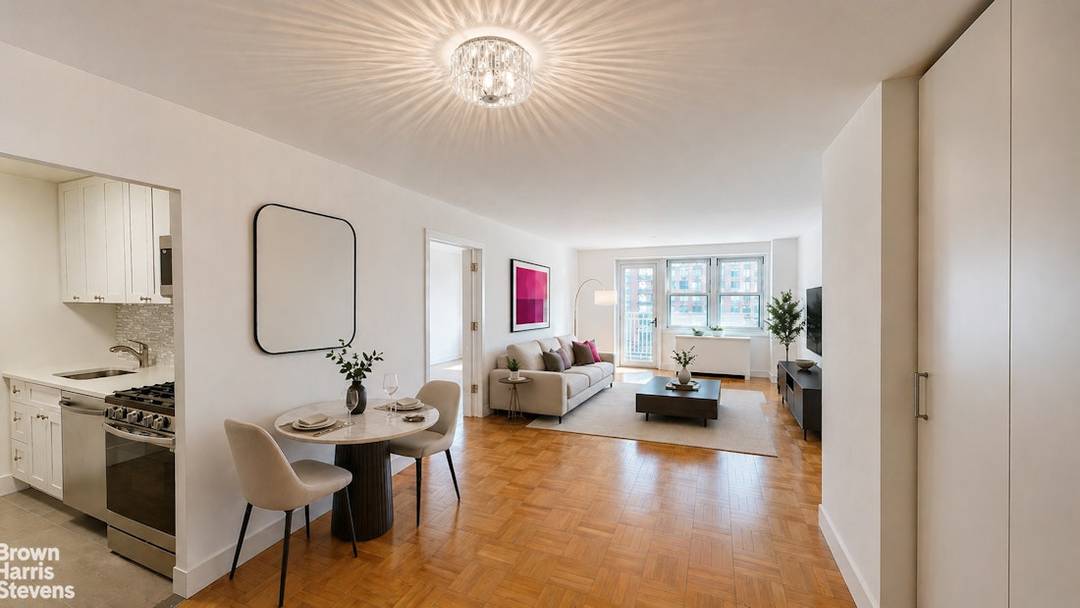 Wake up to mornings on your sun drenched east facing balcony with views stretching east, north and south along Amsterdam and Broadway's Upper West Side.