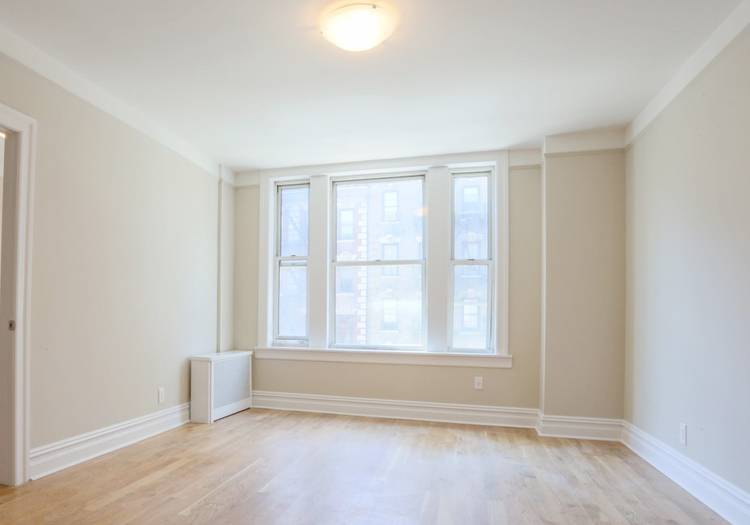 Beautiful 2 bedroom apartment apartment in Morningside Heights.