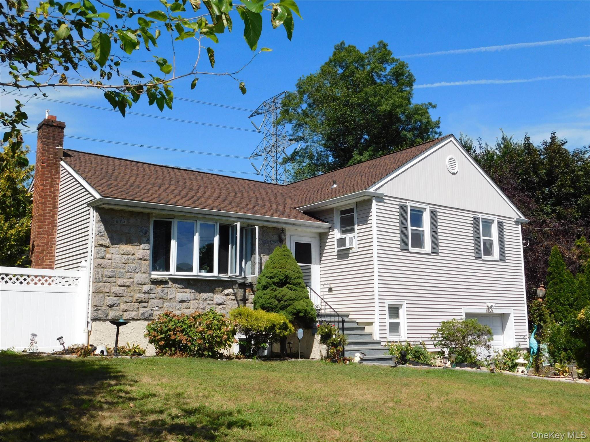 Perfect Mother Daughter Home in Westchester Hills !