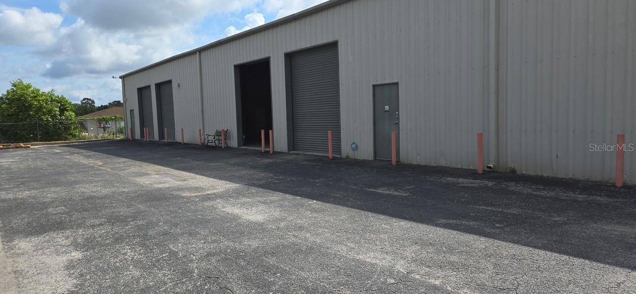 Exceptional opportunity to lease 10, 500 square feet of versatile warehouse space in a prime Hudson location !
