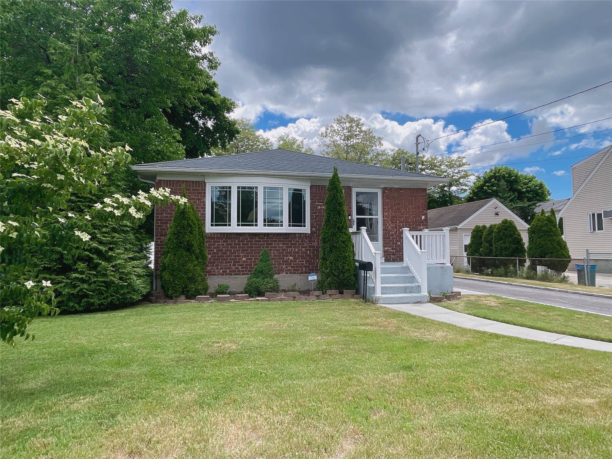 Discover the charm of this splendid ranch style home, Immerse yourself in modern comfort with recent update features, include beautiful hardwood loorm high hats and new spa like bathroom.