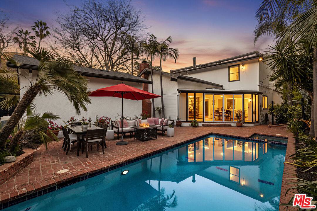 8606   Allenwood Rd 4BR Hollywood Hills East La