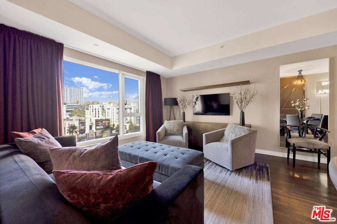 6250 Hollywood Blvd 1BR Hollywood Hills East La