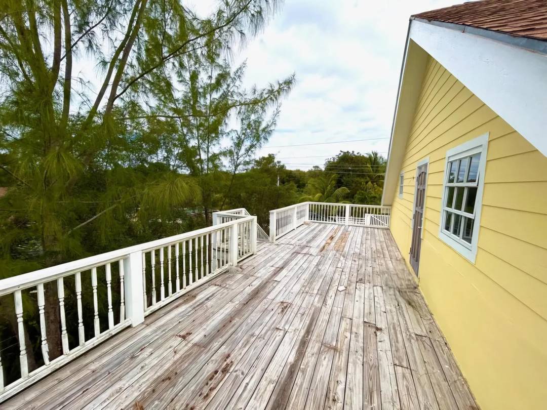 QUEENS HIGHWAY Single Family Home Eleuthera