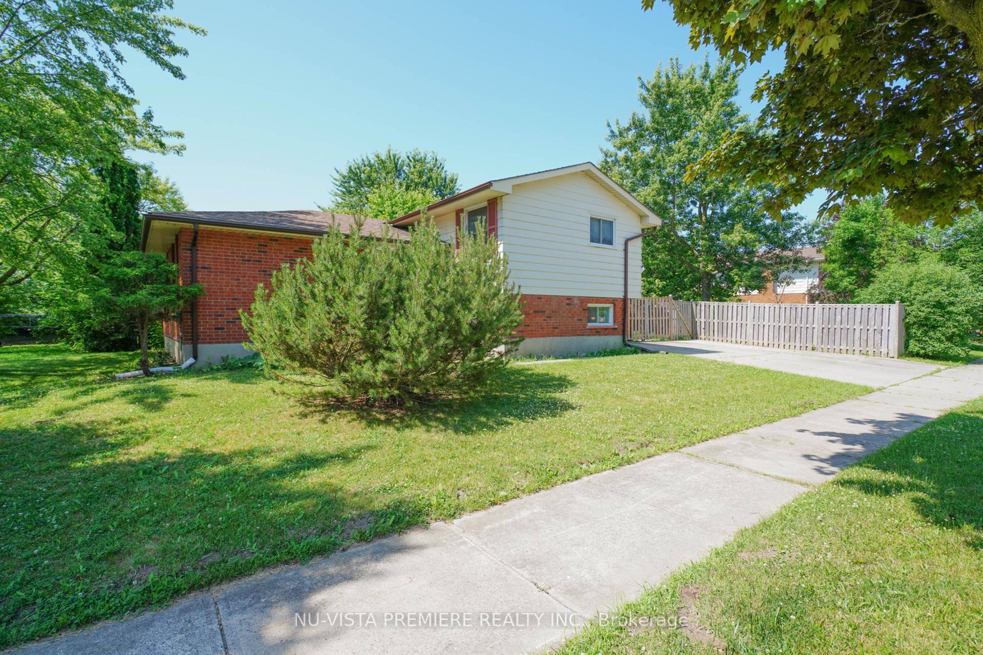 In the safe and quiet neighborhood, the 1329 Ernest Street is for rent, offering easy access to all the amenities you could think of white oaks mall, highway 401 and ...