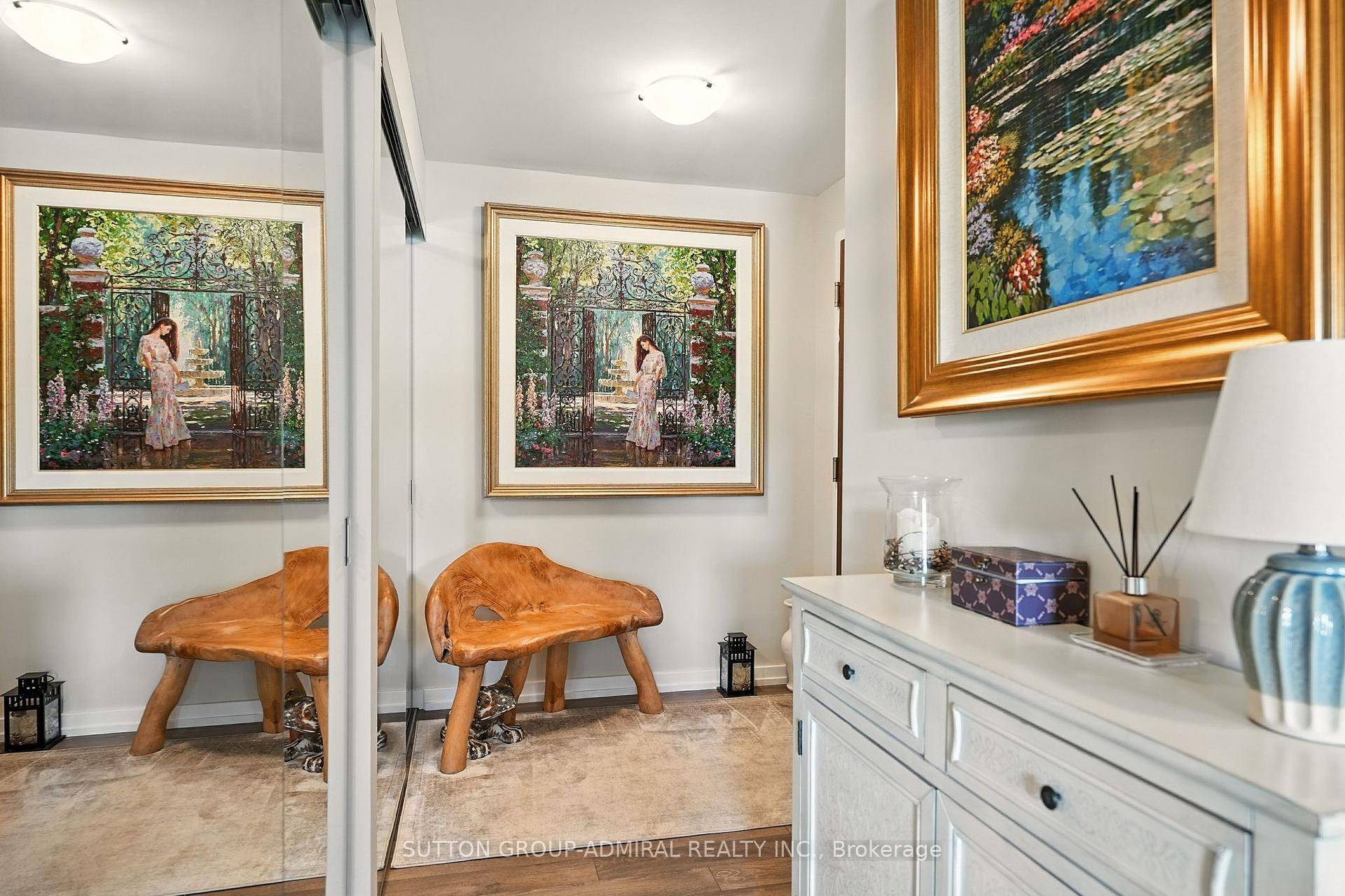 Downsizing ? Empty Nesters ?