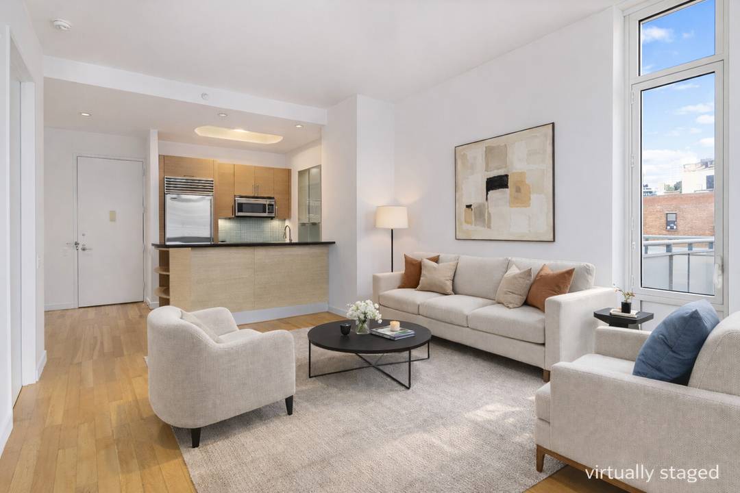 Experience luxurious city living in this stunning high floor one bedroom condo located in the prestigious 325 Fifth Avenue, nestled between 32nd and 33rd Street.