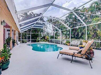 Rent this comfortably furnished home in the beautiful Aberdeen Country Club.