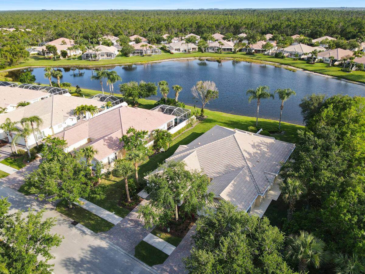 Extended Capri model Totally renovated 2 2 2 both bathrooms have walk in showers all new fixtures and appliances.