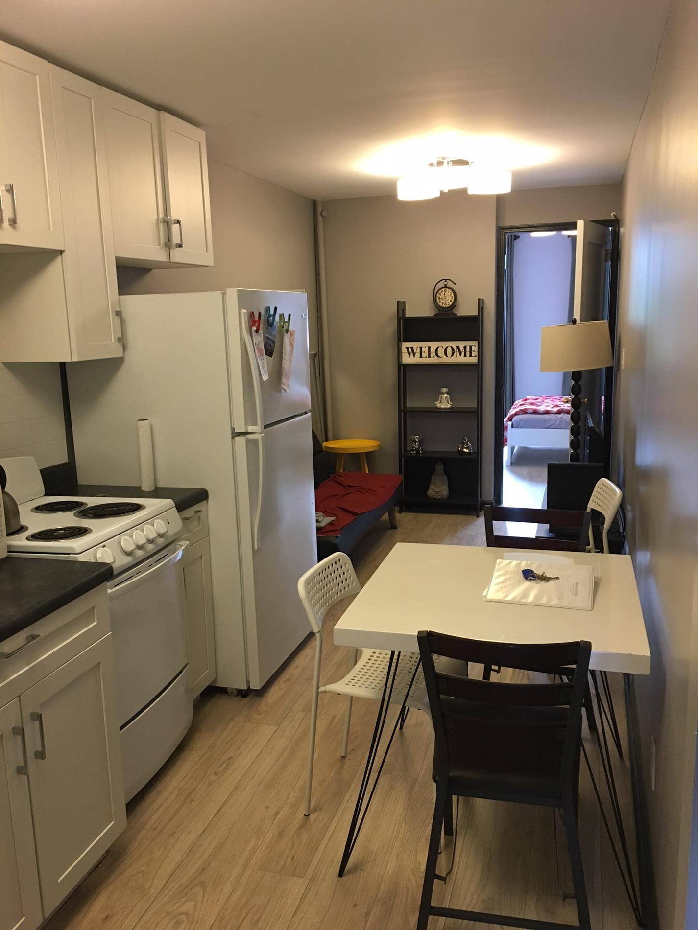 JUST RENOVATED ! NO FEE !