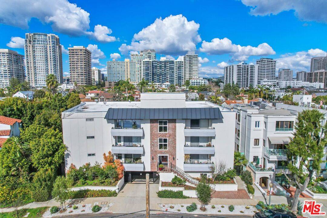 10725 Ohio Ave 3BR Westwood La