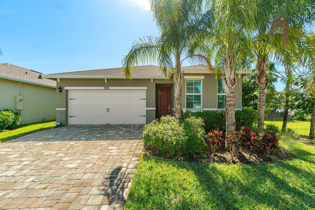 Welcome to Canopy Cove this stunning 3 bedroom, plus 11x10 flex room 4th bedroom, 2 bathroom home with a spacious two car garage offers the perfect blend of modern comfort ...