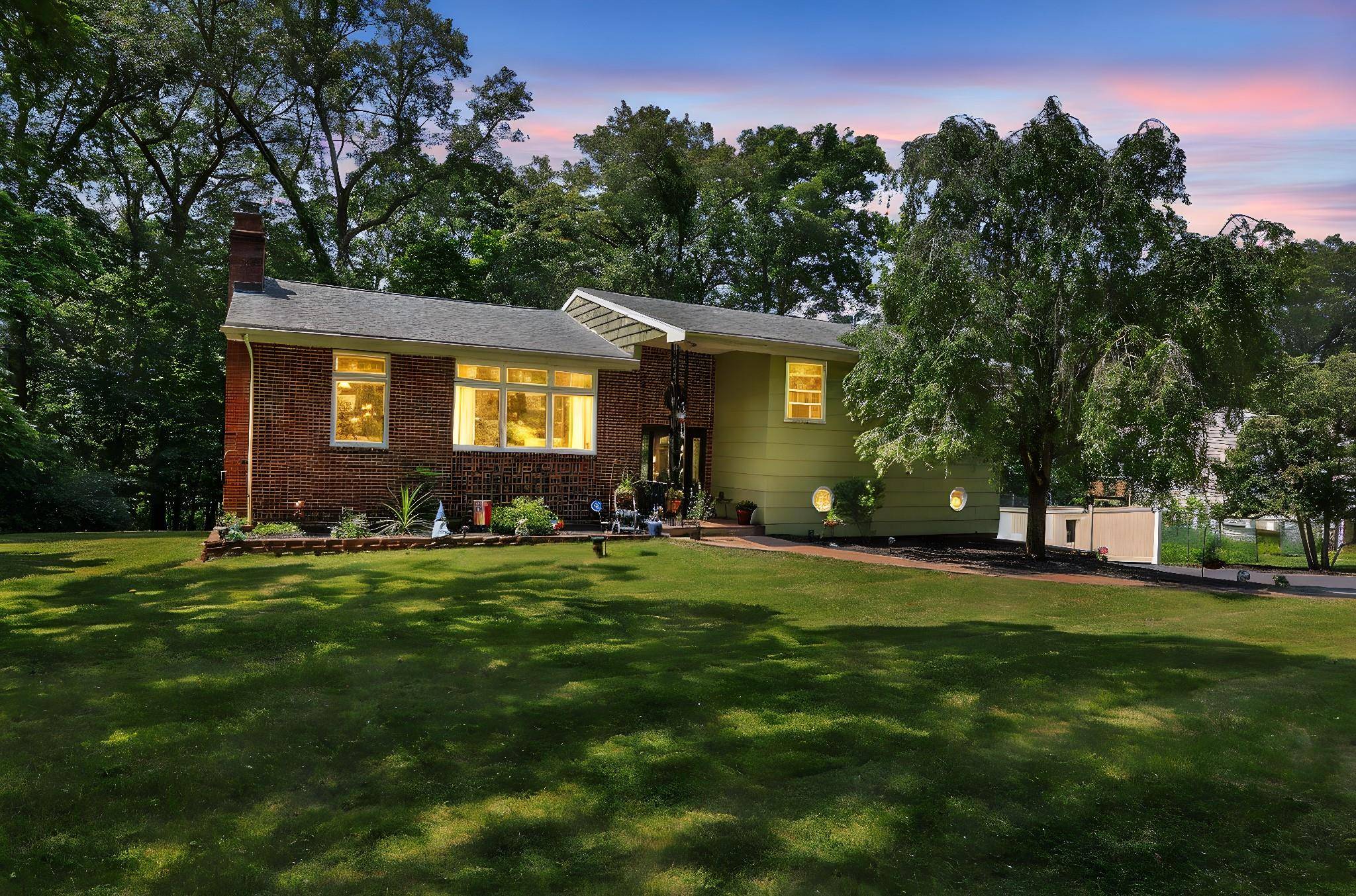 Welcome to 313 Chestnut Avenue in New Windsor, NY an inviting and beautifully maintained 4 bedroom, 3 bathroom home offering the perfect balance of comfort, space, and convenience in the ...